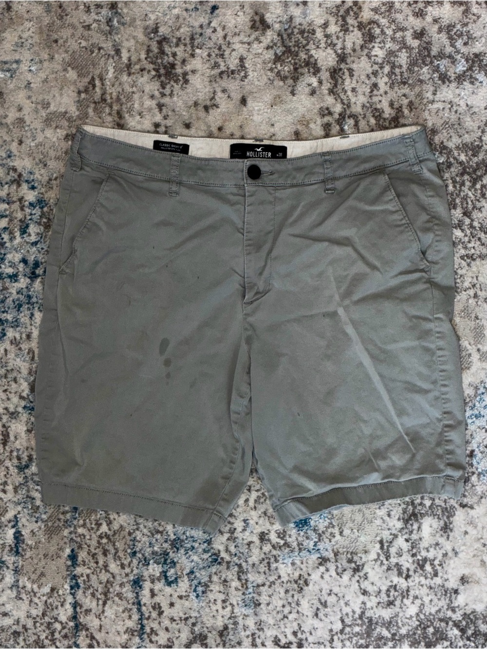 Hollister Men's Grey Flat Front Chino Shorts
